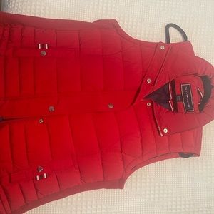 Tommy Hilfiger super warm puffer jacket - new